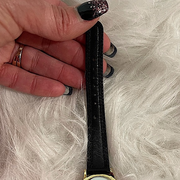 Movado Swiss Museum Folio Gold Plated Watch - Picture 10 of 10